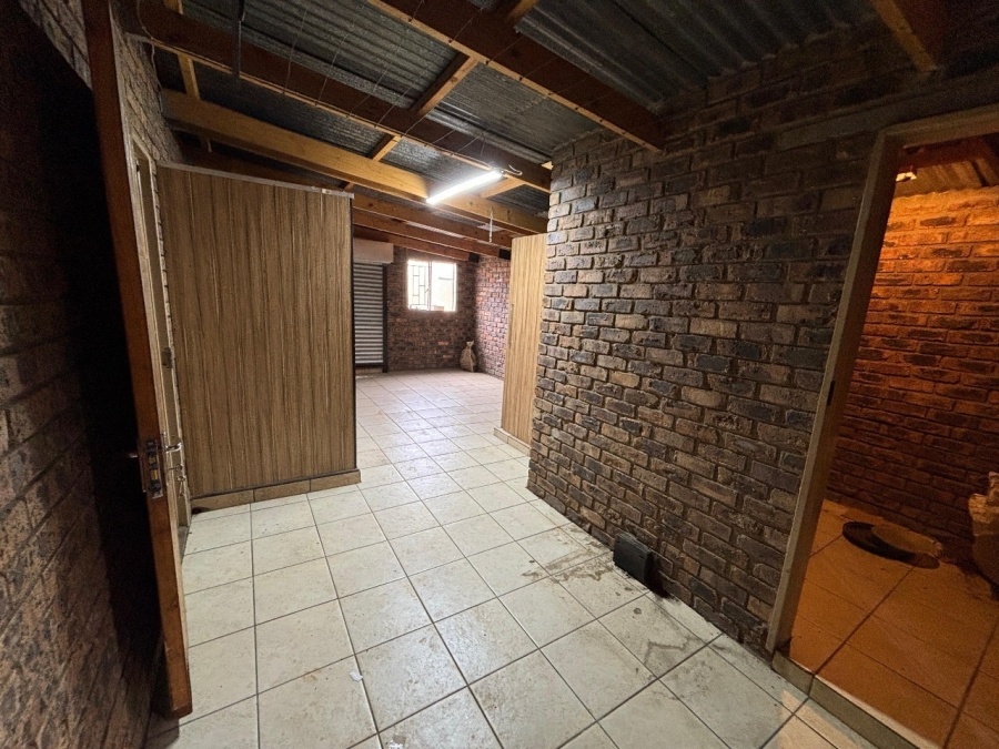 3 Bedroom Property for Sale in Oos Einde North West